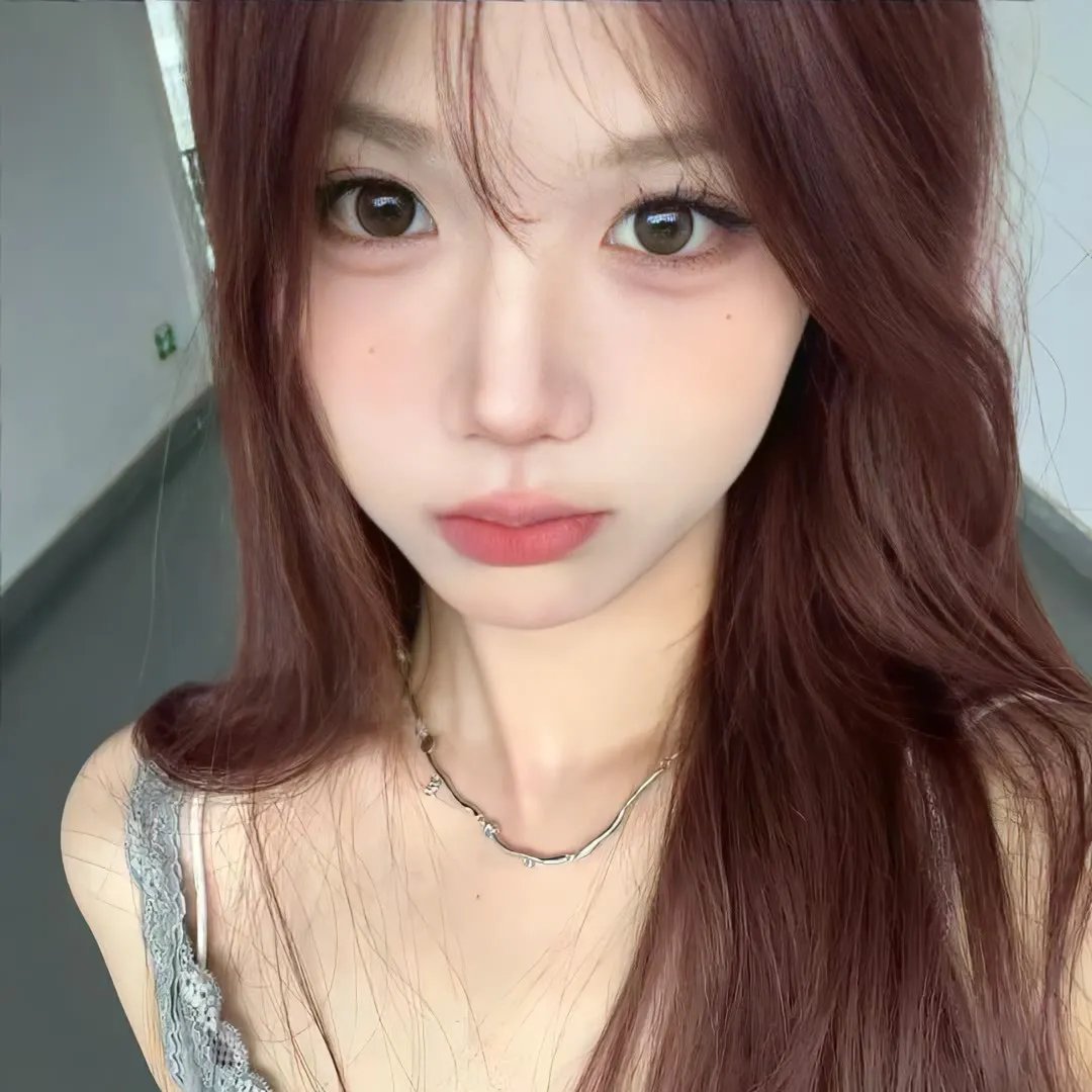 索女·丧尸·机关枪